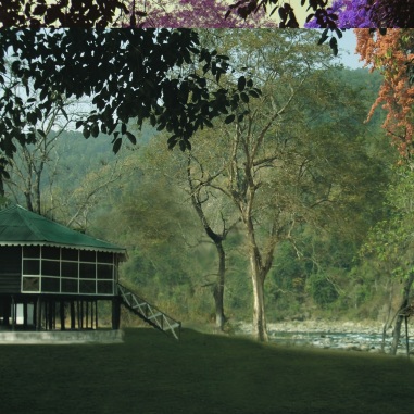 The Glenburn Lodge by River Rungeet - HI RES